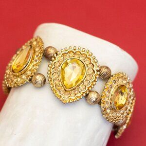 7 inch, Vintage Art Deco Gold Tone Teardrop Faux Gem Bracelet - F41